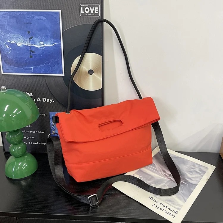 Large-capacity handbag new style simple and versatile commuter shoulder bag trendy fashion crossbody bag commuter large capacity