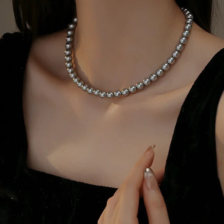 Imported Shijia Zhenduo hemp gray pearl necklace women's S925 sterling silver sweater chain light luxury high-end clavicle chain image 6