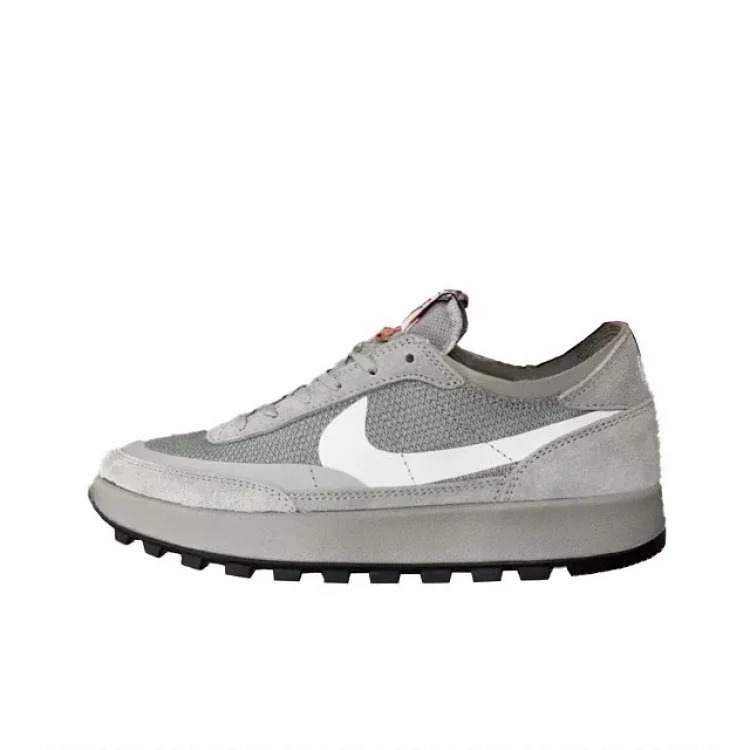Tom sachs