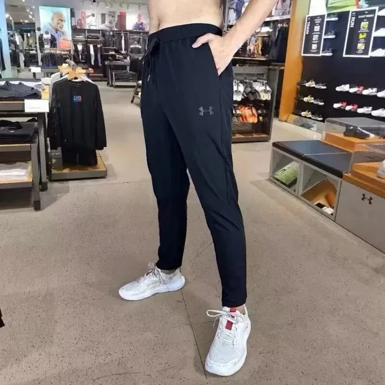 Youth of active sweatpants (returns and exchanges are not supported unless there are quality issues)