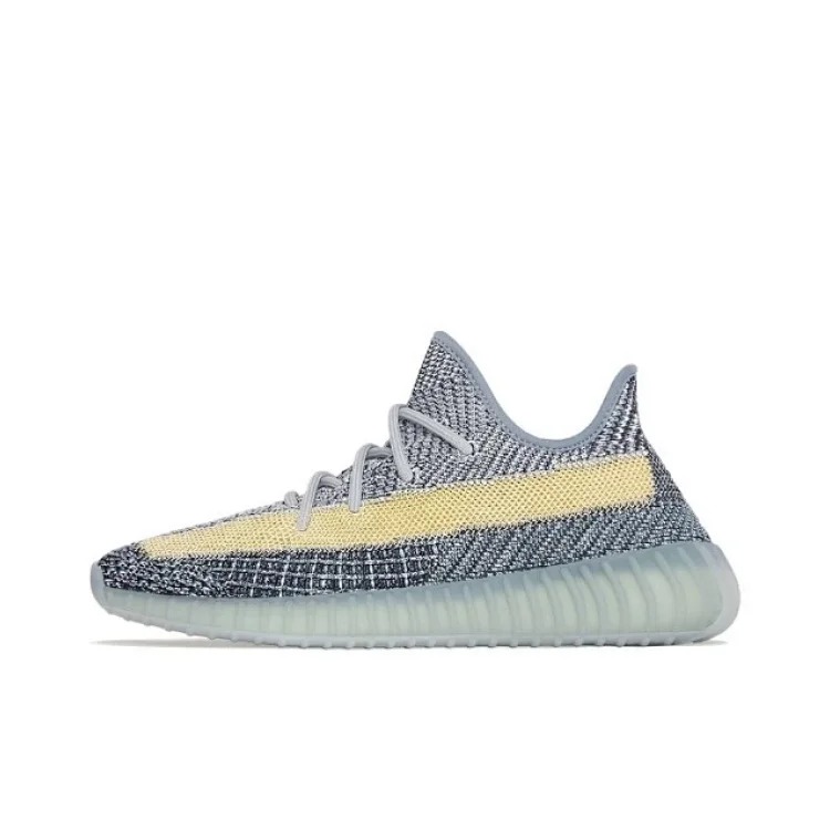 GK YZY 350 Non/Reflective image 5