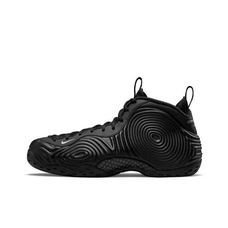 Foamposite ONE spray series