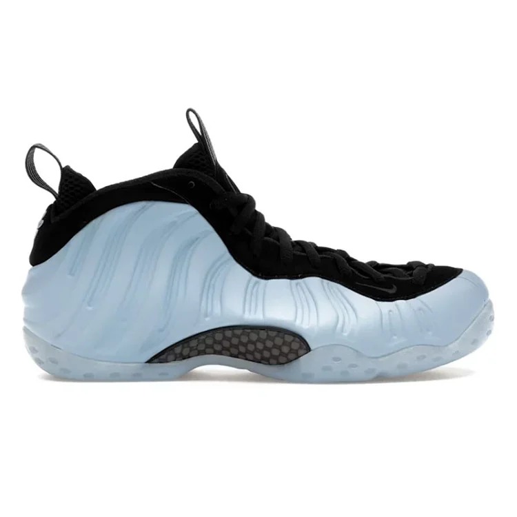 Foamposite ONE spray series
