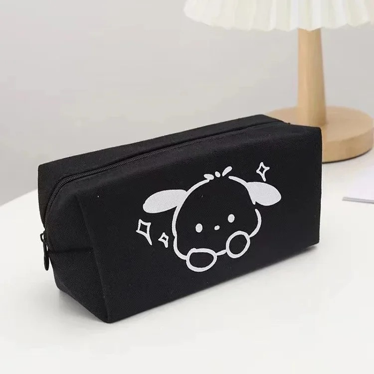 Pen bag simple niche cute strawberry ins junior high school new wholesale American style stain-resistant trendy full box stationery CX