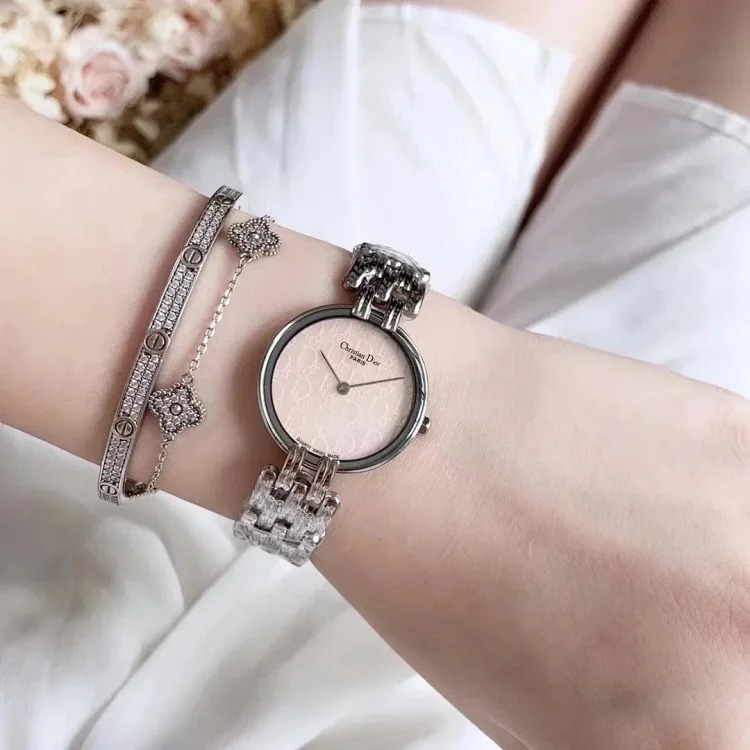 Japanese medieval treasure watch ✨ D Austria fashion devil women's watch