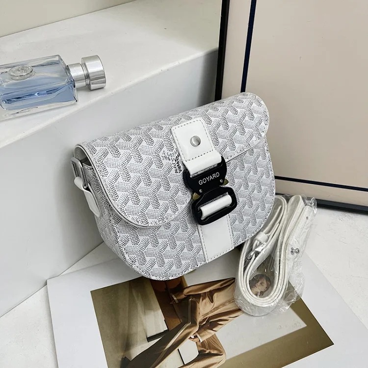 Dior 2025 New Foreign Trade Goya Saddle Bag Niche Temperament Shoulder Bag Crossbody Unisex Messenger Bag Dog Tooth Bag(pic3) Dior 2025 New Foreign Trade Goya Saddle Bag Niche Temperament Shoulder Bag Crossbody Unisex Messenger Bag Dog Tooth Bag