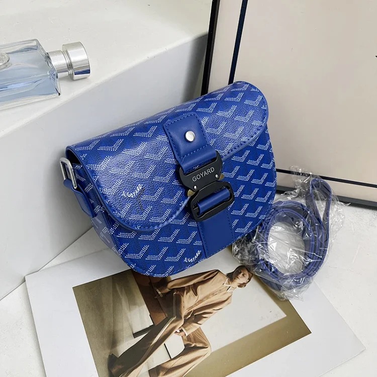 Dior 2025 New Foreign Trade Goya Saddle Bag Niche Temperament Shoulder Bag Crossbody Unisex Messenger Bag Dog Tooth Bag(pic8) Dior 2025 New Foreign Trade Goya Saddle Bag Niche Temperament Shoulder Bag Crossbody Unisex Messenger Bag Dog Tooth Bag
