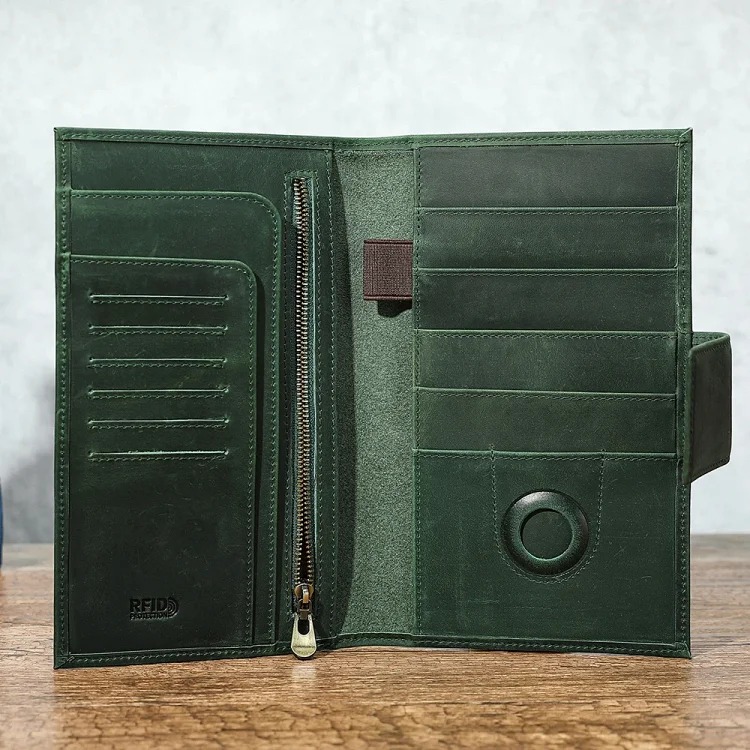 Crazy horse leather men's card bag RFID anti-theft brush Air Tag men wallet tracking and positioning passport wallet
