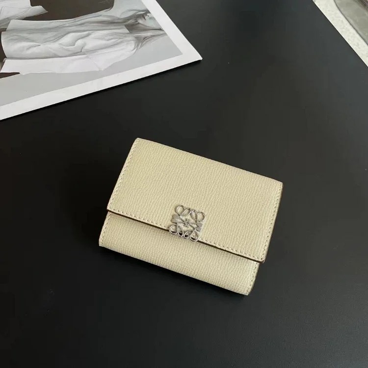 LYW three-fold fashionable hollow flower mother-of-pearl color matching wallet-5778