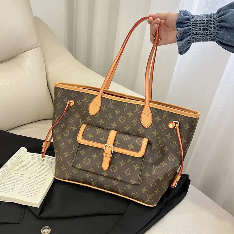 Luxury new versatile fashionable shoulder crossbody bag (plastic film image 2