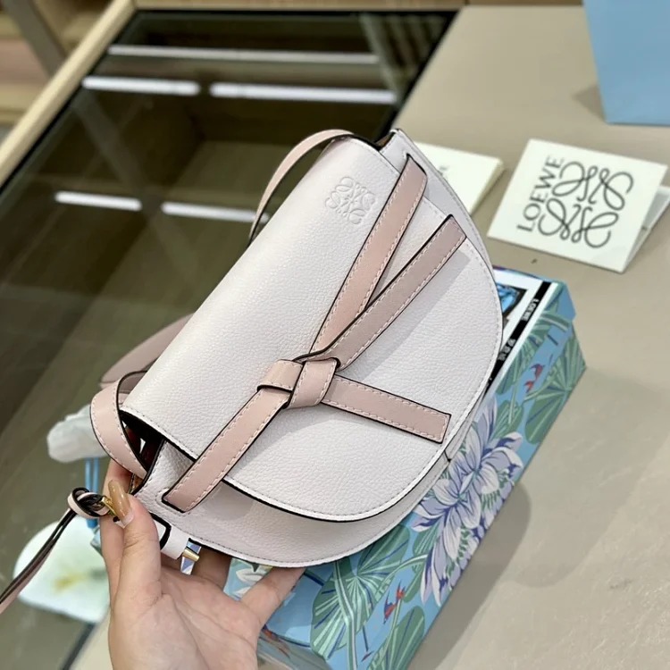 L fashion bag
