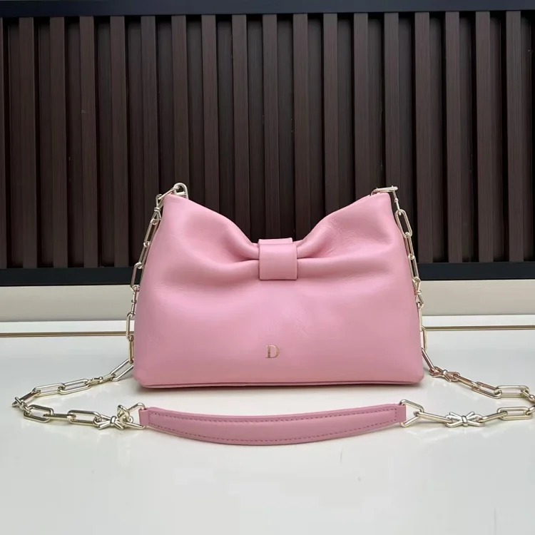 2026 personalized new bow chain portable shoulder bag for women, fashionable, simple, commuting, high-end and versatile