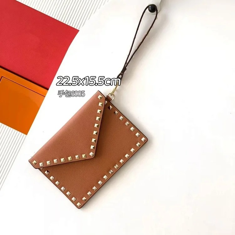 Rivet clutch bag 2026 new cowhide storage bag envelope bag small square bag fashionable simple versatile women's bag