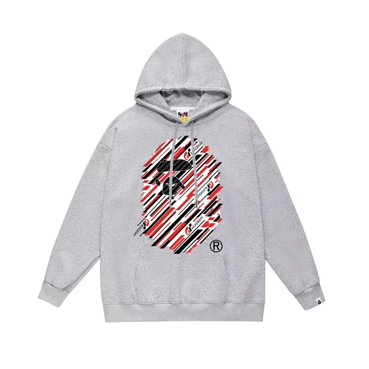 Fashionable and simple hooded sweatshirt outfit