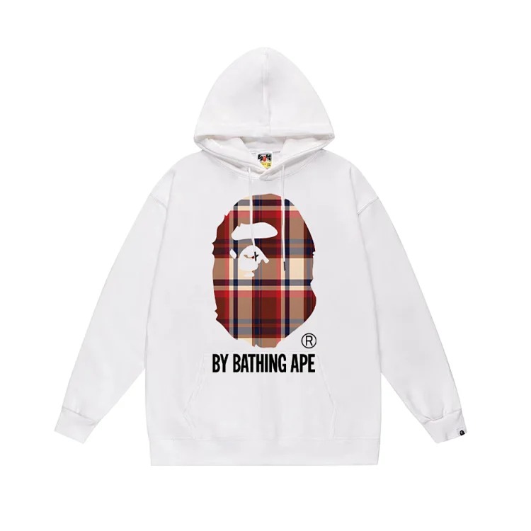Fashionable and simple hooded sweatshirt outfit
