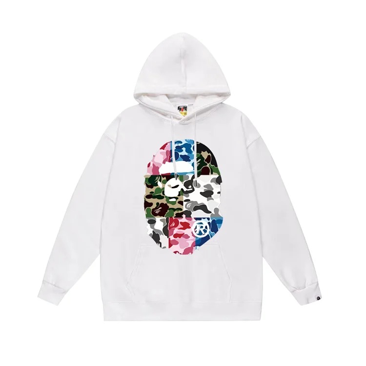 Fashionable and simple hooded sweatshirt outfit