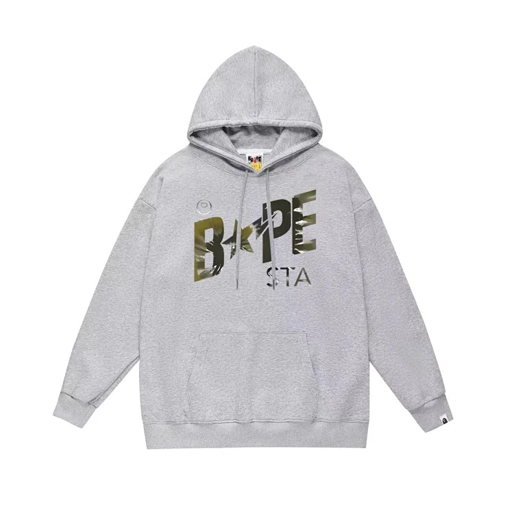Simple, fashionable and trendy sweatshirt