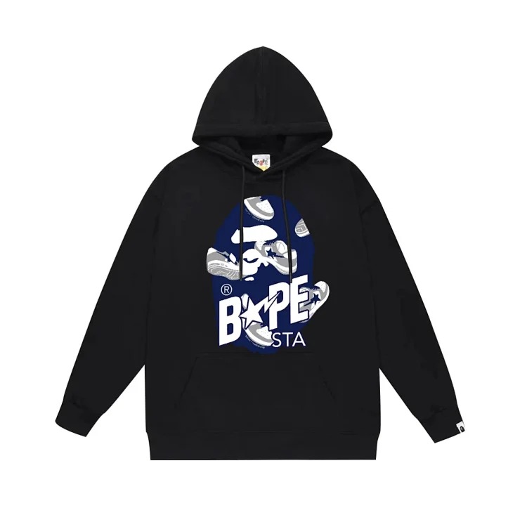 Simple, fashionable and trendy sweatshirt