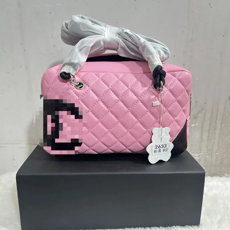 Wholesale black and white panda bowling ball vintage Kangpeng second hand rhombus pillow bag shoulder handbag