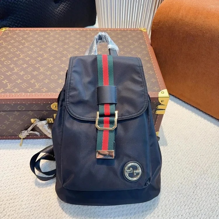 Trendy luxury backpack 002