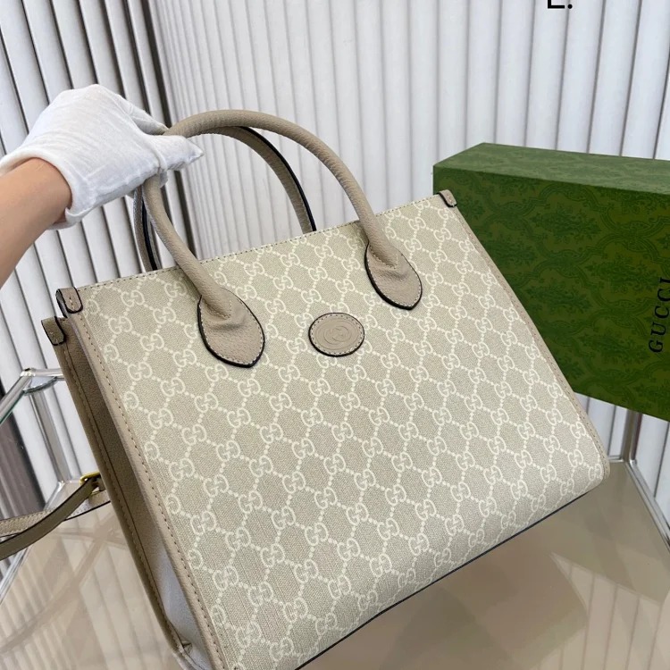 G fashion bag