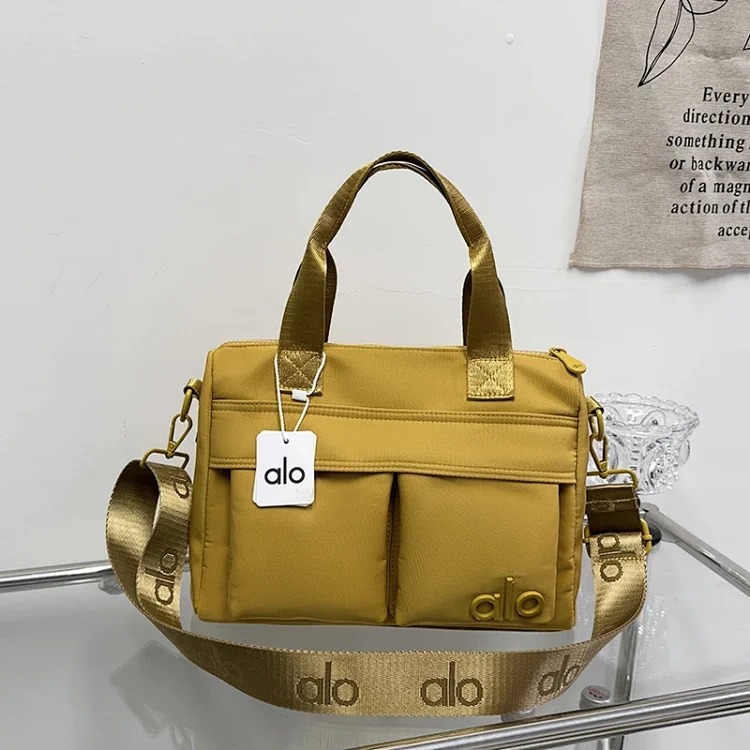 2026 new alo simple and versatile nylon waterproof shoulder crossbody bag large capacity multi-compartment outing commuting bag