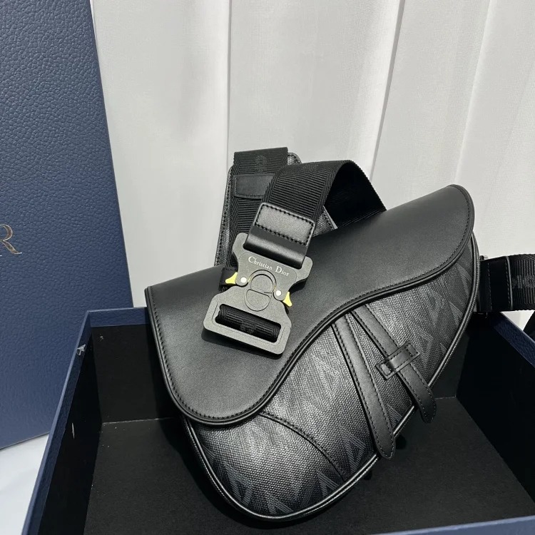 D fashion bags