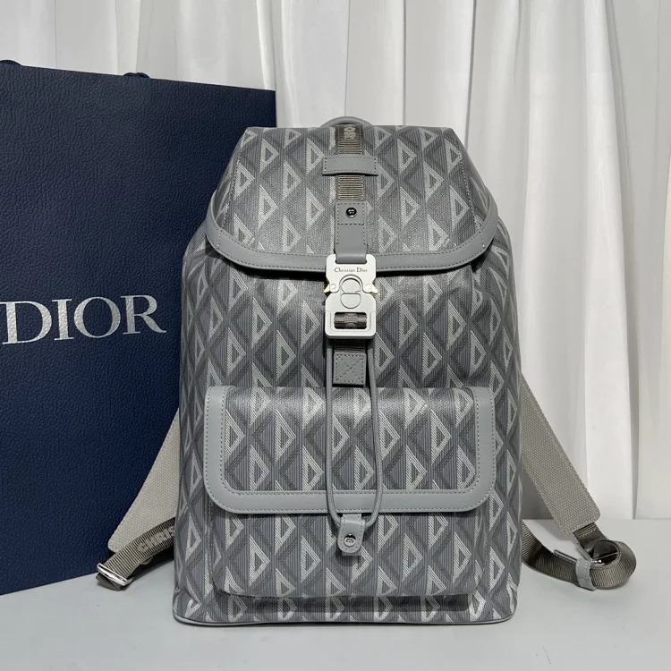 D fashion bags