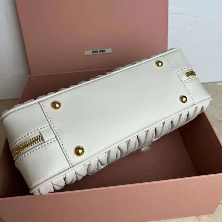 Miu new retro bowling crossbody bag pleated lambskin Boston fashion shoulder handbag women's trend