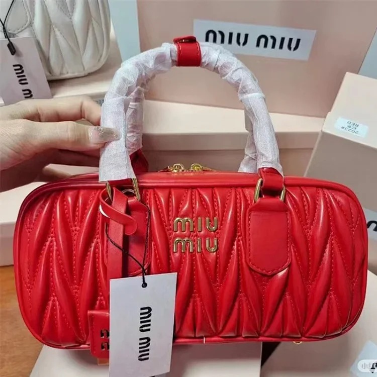 Miu new retro bowling crossbody bag pleated lambskin Boston fashion shoulder handbag women's trend