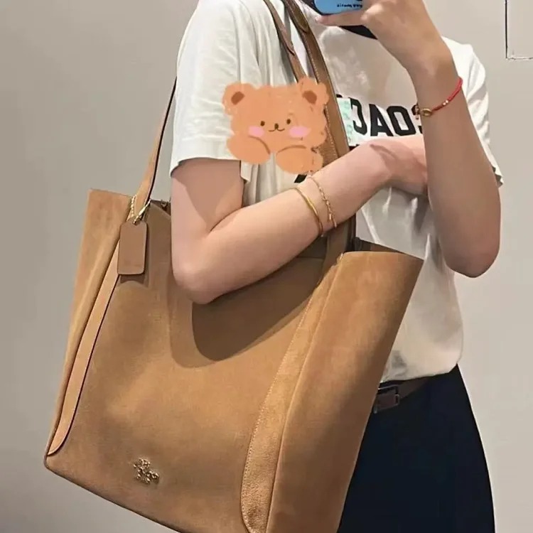 2024 New Hadley Suede Large Capacity Tote Bag European and American Retro Hadley Commuting Shoulder Shopping Bag
