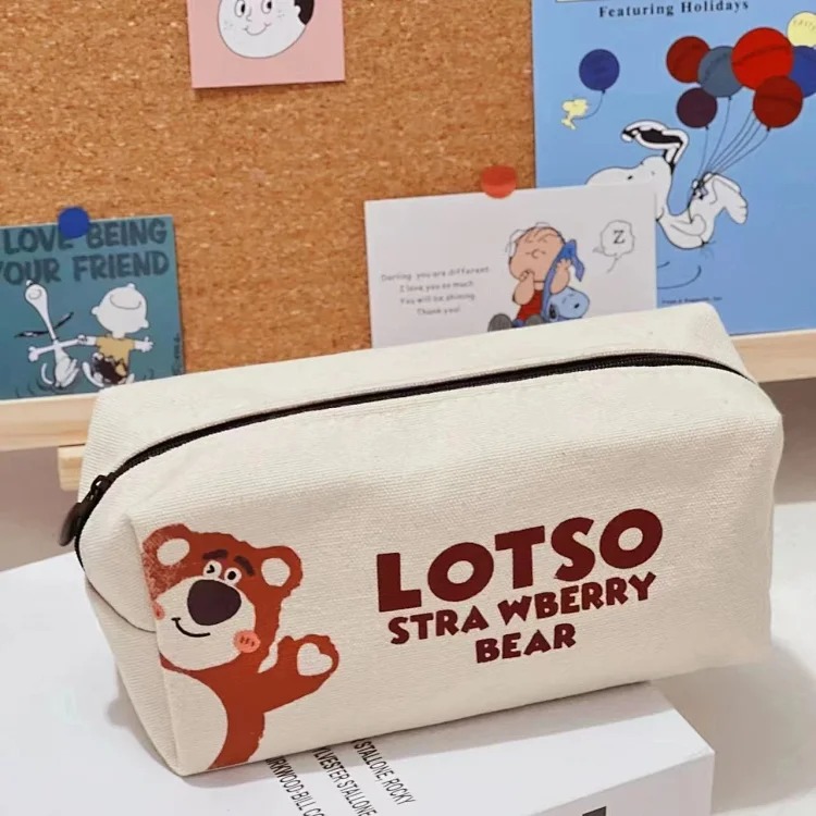 Pencil bag simple niche cute strawberry ins junior high school new wholesale American style stain-resistant trendy full box stationery CX