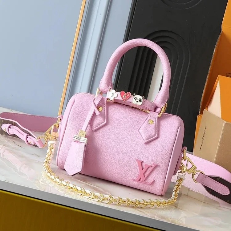 Classic fashion casual bag