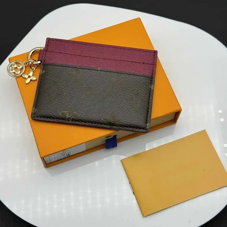 Popular batch of European and American foreign trade classic letter full leather embossed card holder wallet original quality document card holder 82739