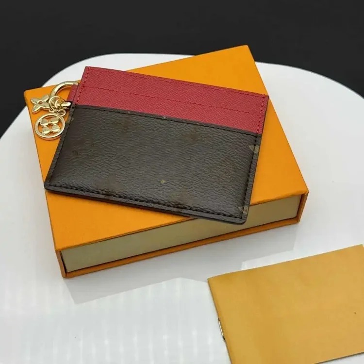 Popular batch of European and American foreign trade classic letter full leather embossed card holder wallet original quality document card holder 82739