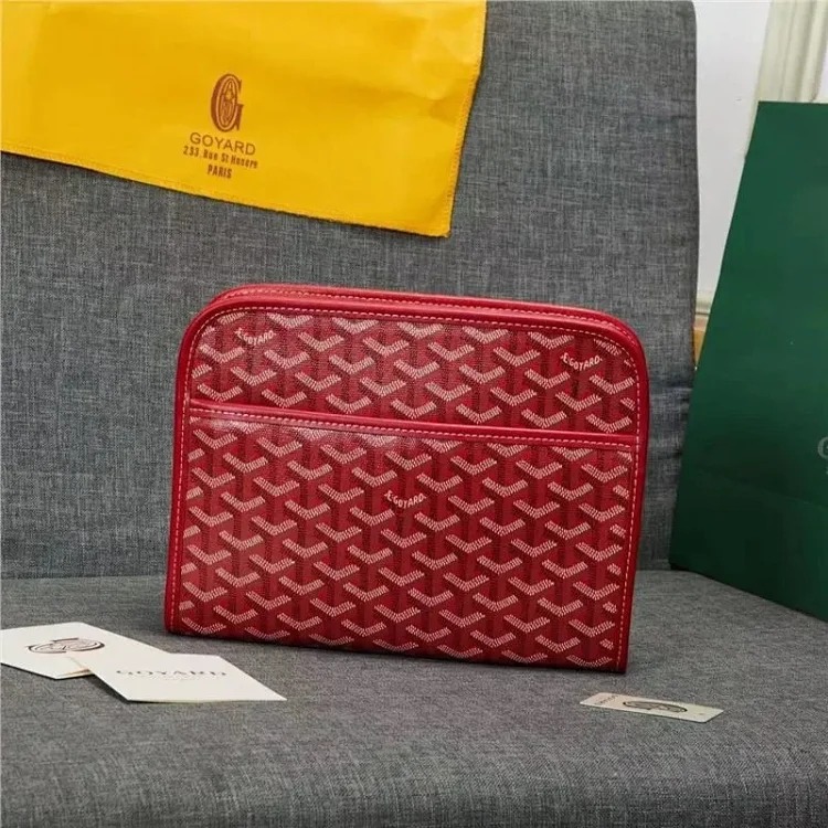 Toiletries bag and cosmetic bag image 4