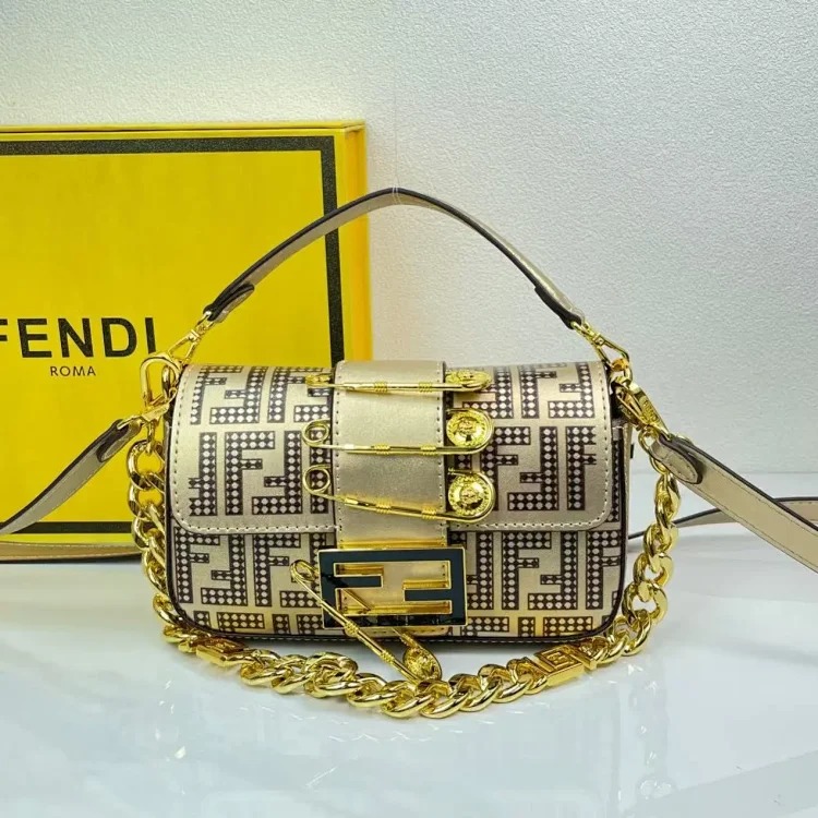 Fendi F Family Alliance's new large buckle hardware chain small square bag baguette women's female flip small bag elegant crossbody bag