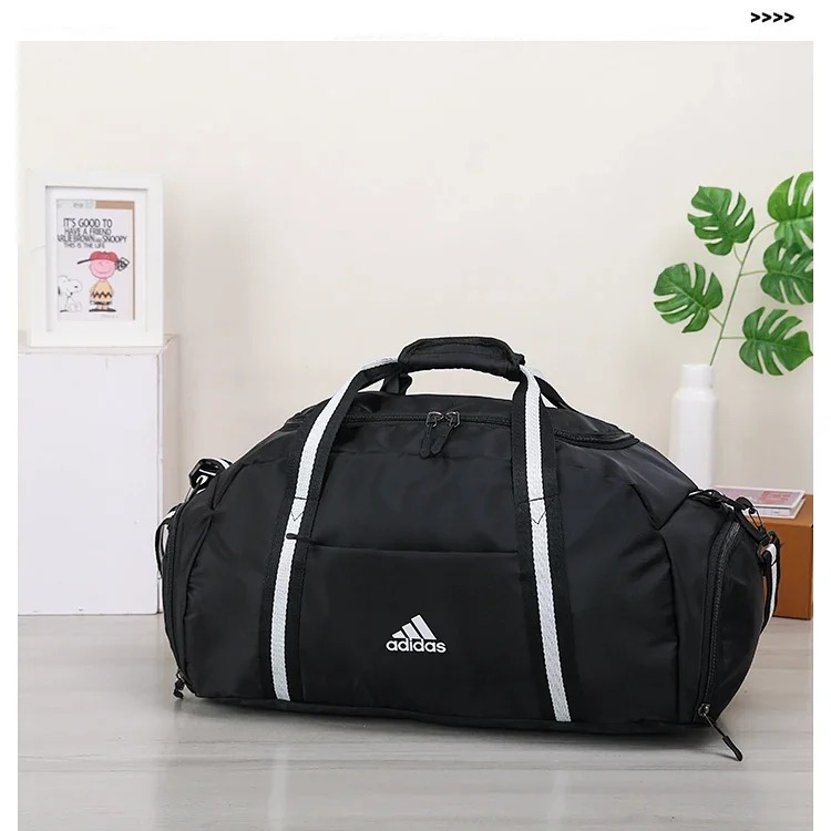 New fashionable and casual travel bags