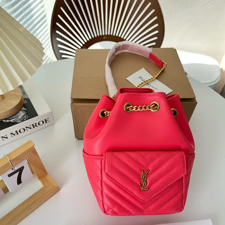 Y fashion bags