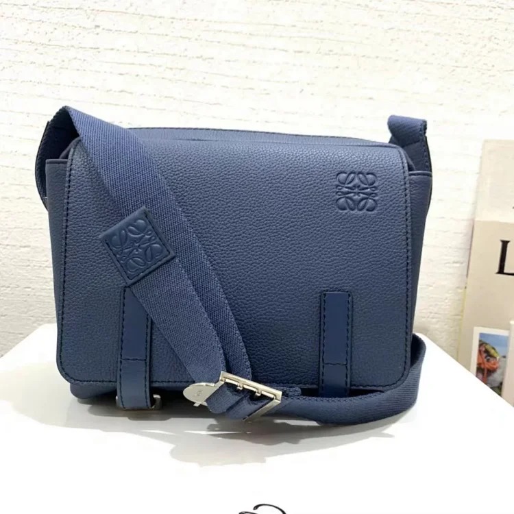 L fashion bag
