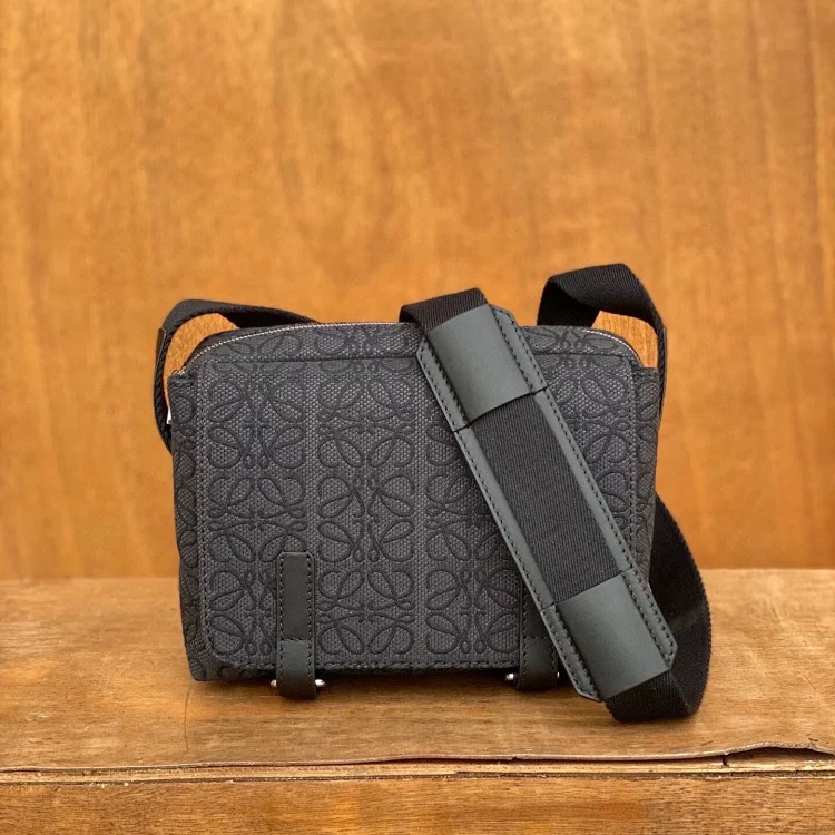 L fashion bag