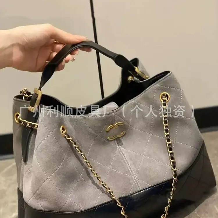Guangzhou high 25A small fragrant suede color matching rhombus tote bag hobo leather shoulder hand chain underarm for women