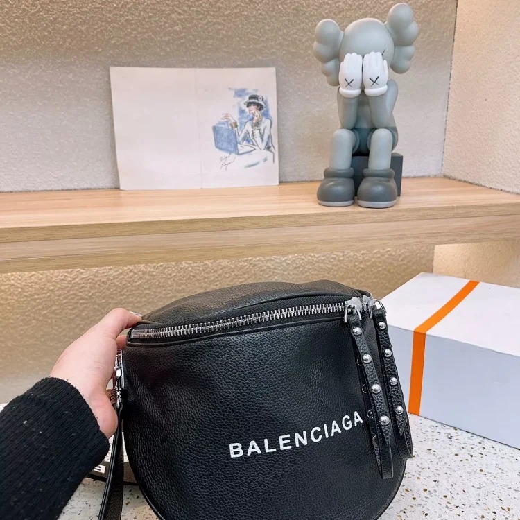 B fashion bags