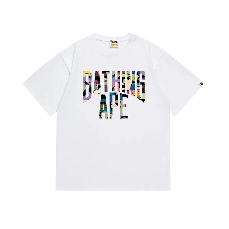 A BATÓHING APE T-shirt
