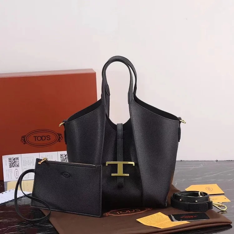 T fashion bag