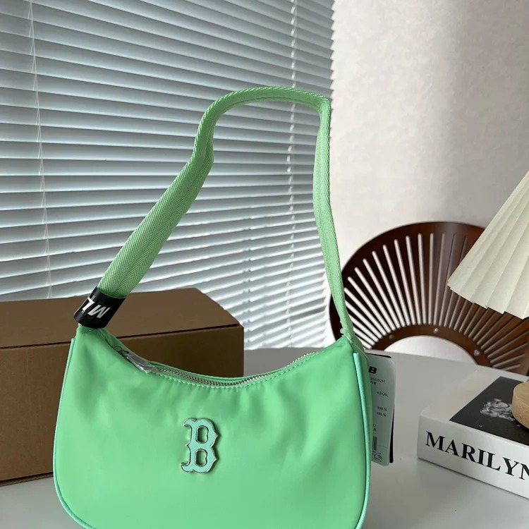 M fashion bag