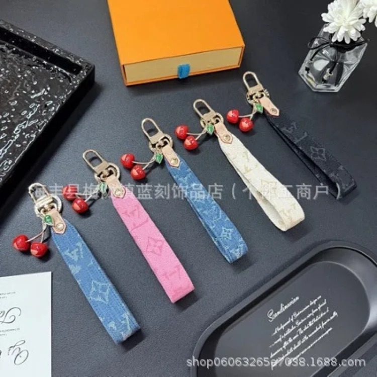 New style cherry denim pattern keychain, fashionable light luxury gift pendant manufacturer, dropshipping