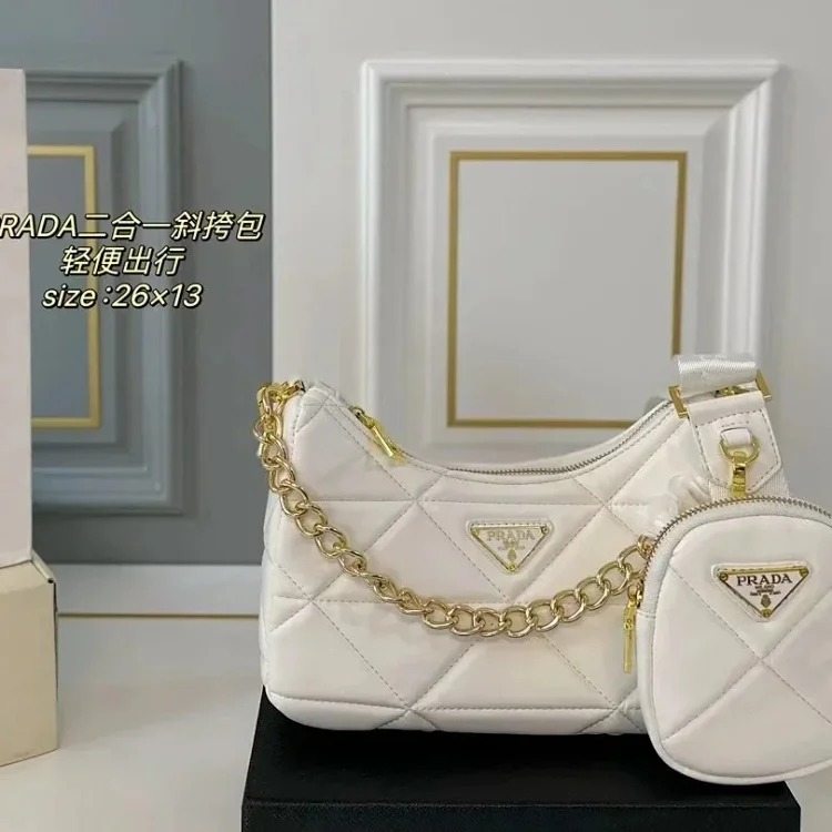 Classic versatile crossbody bag 011