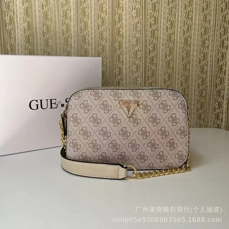 Light luxury and versatile bags for niche travel and leisure FR-CY image 3