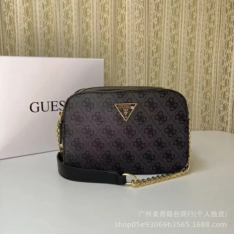 Light luxury and versatile bags for niche travel and leisure FR-CY image 4
